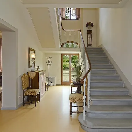 לינה וארוחת בוקר Sestilia